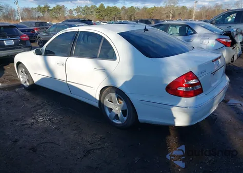 2006 Mercedes-Benz E 500 4Matic из США, поврежденный, VIN WDBUF83J46X201904